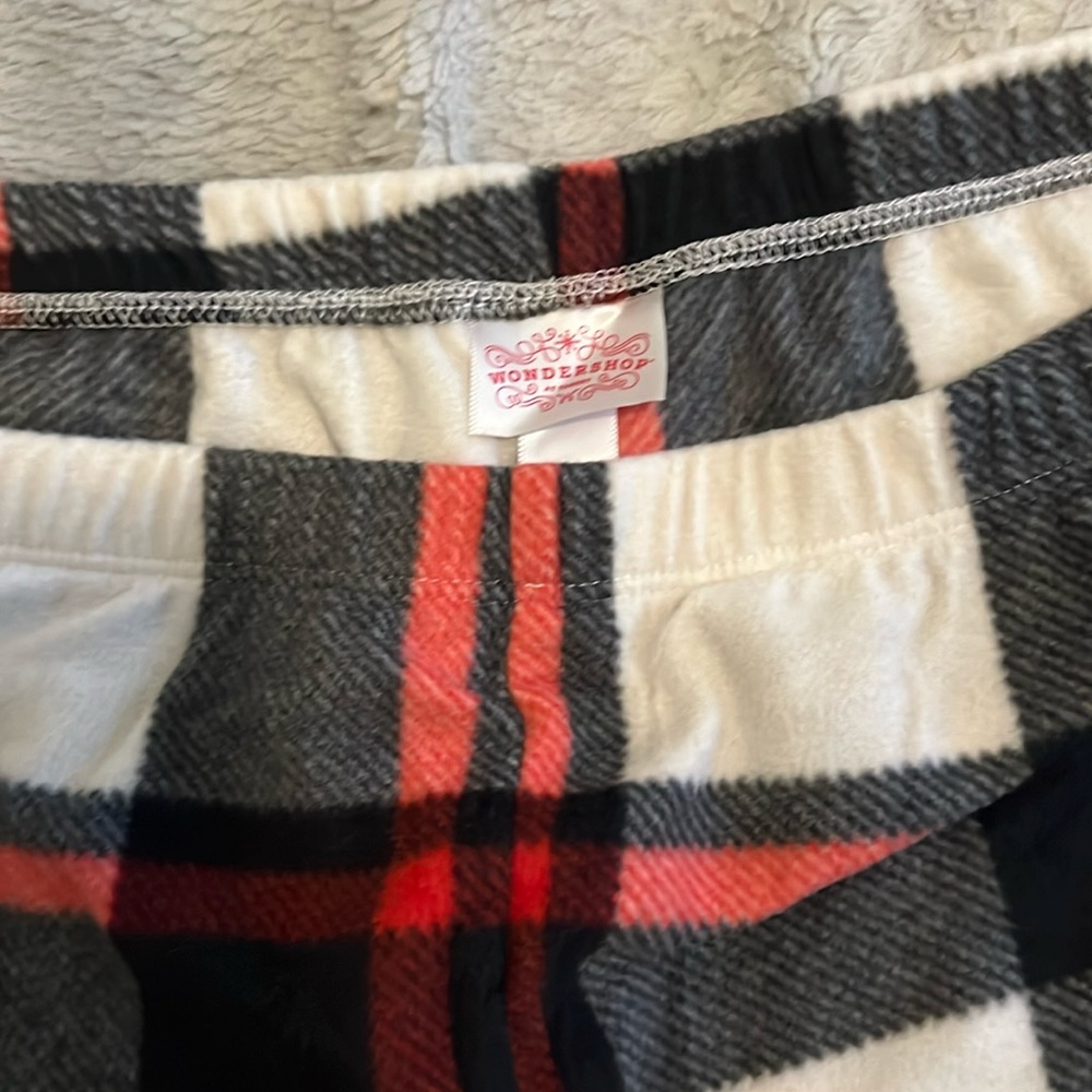 Target Wondershop family pajamas. Womens XL